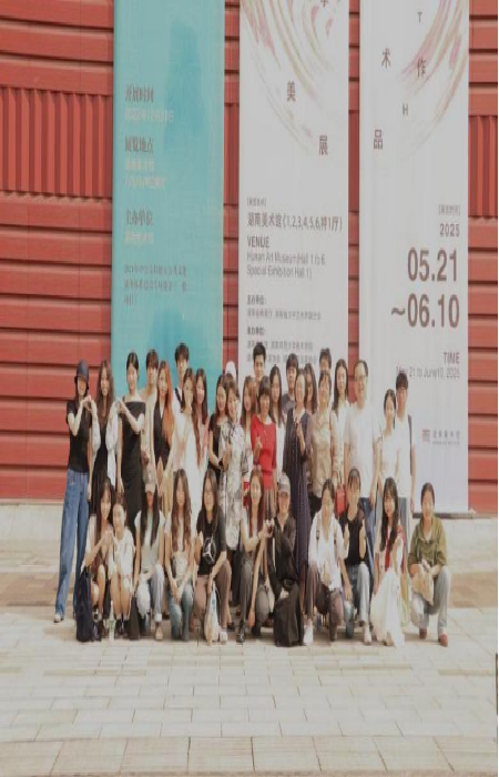58d1efb3ffd04a2a9ac047273053bb9c.png